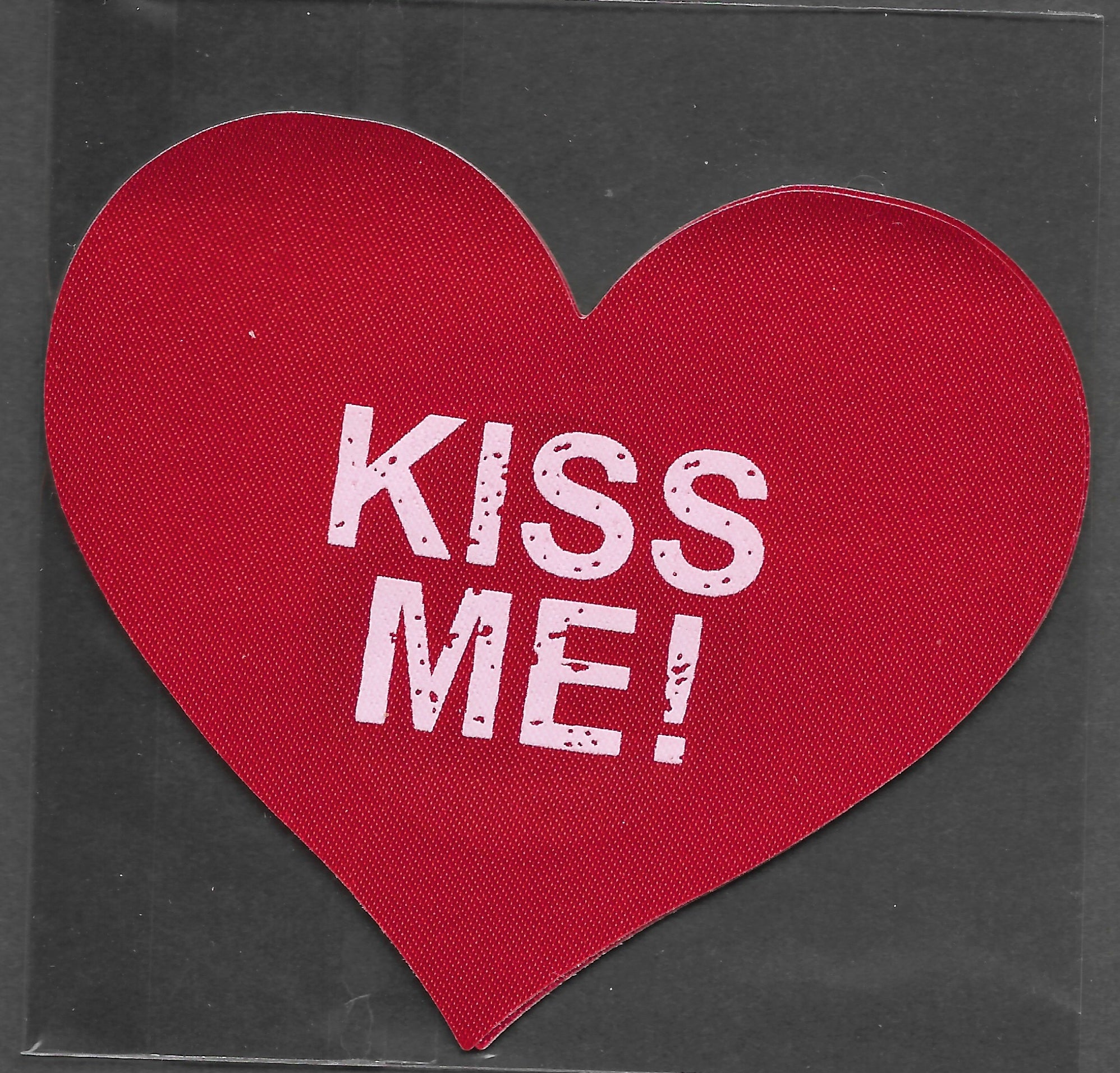 Heart Red Kiss Me Smart Tags
