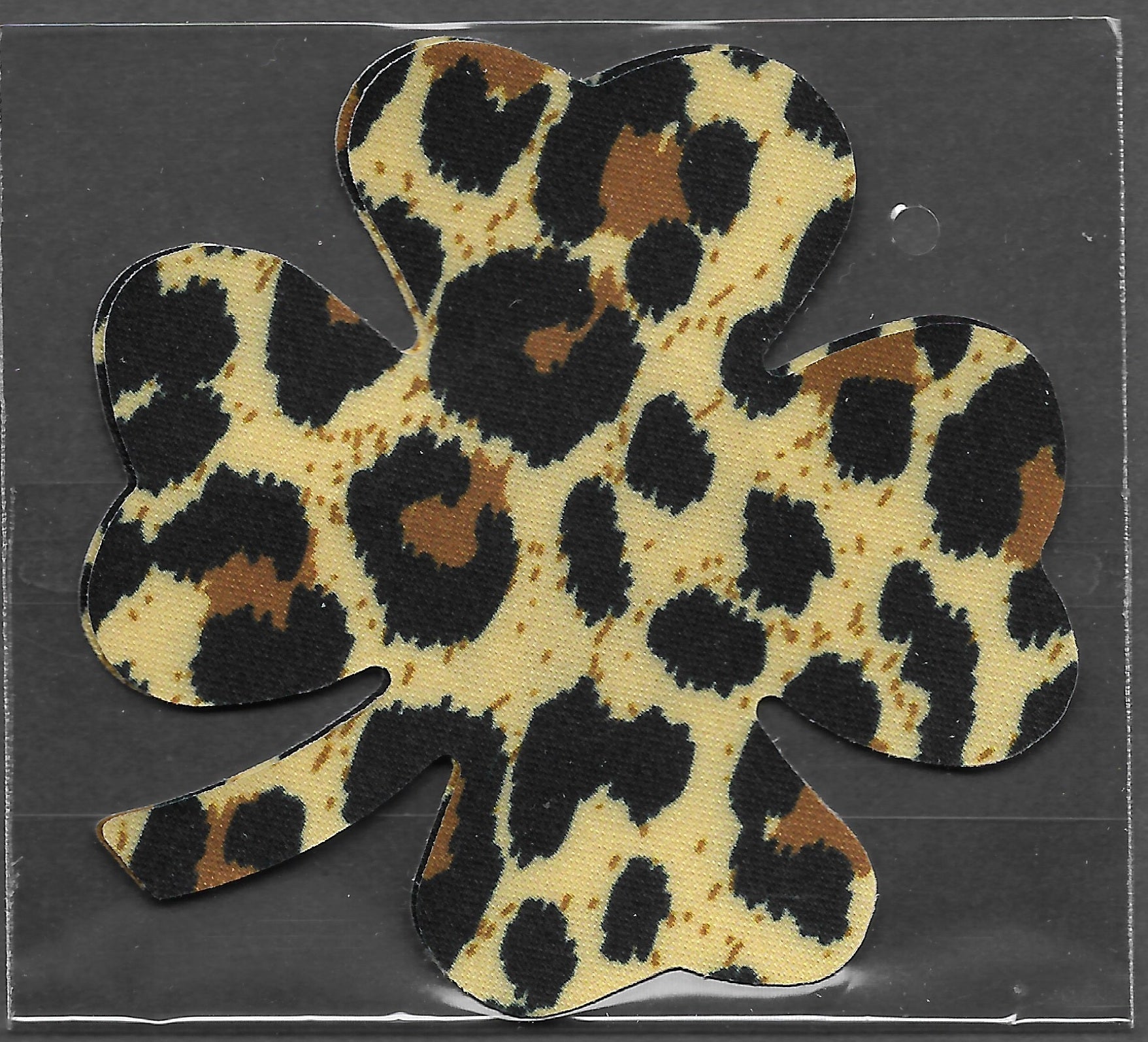 Clover Leopard Print Smart Tags